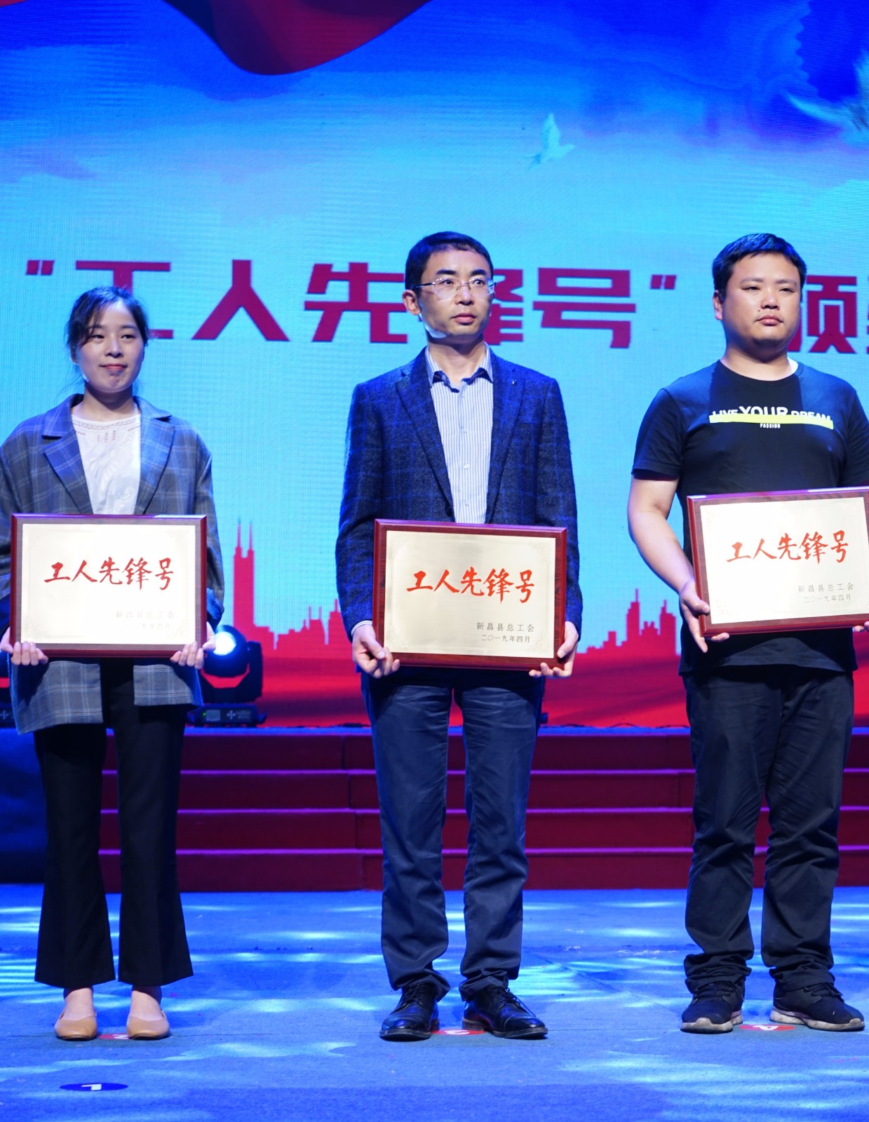 1557967897270645dX6q.jpg mmexport1556278706397.jpg